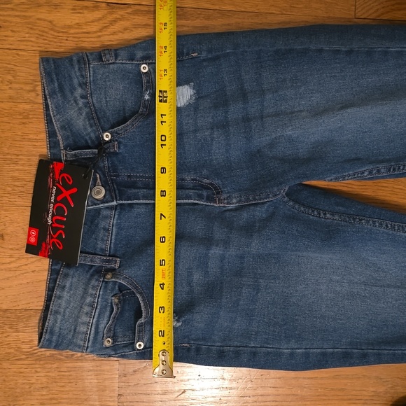 EXCUSE BRAND WOMEN'S JUNIOR SIZE BLUE DISTRESSED JEANS SIZE 3/26W - Picture 8 of 12